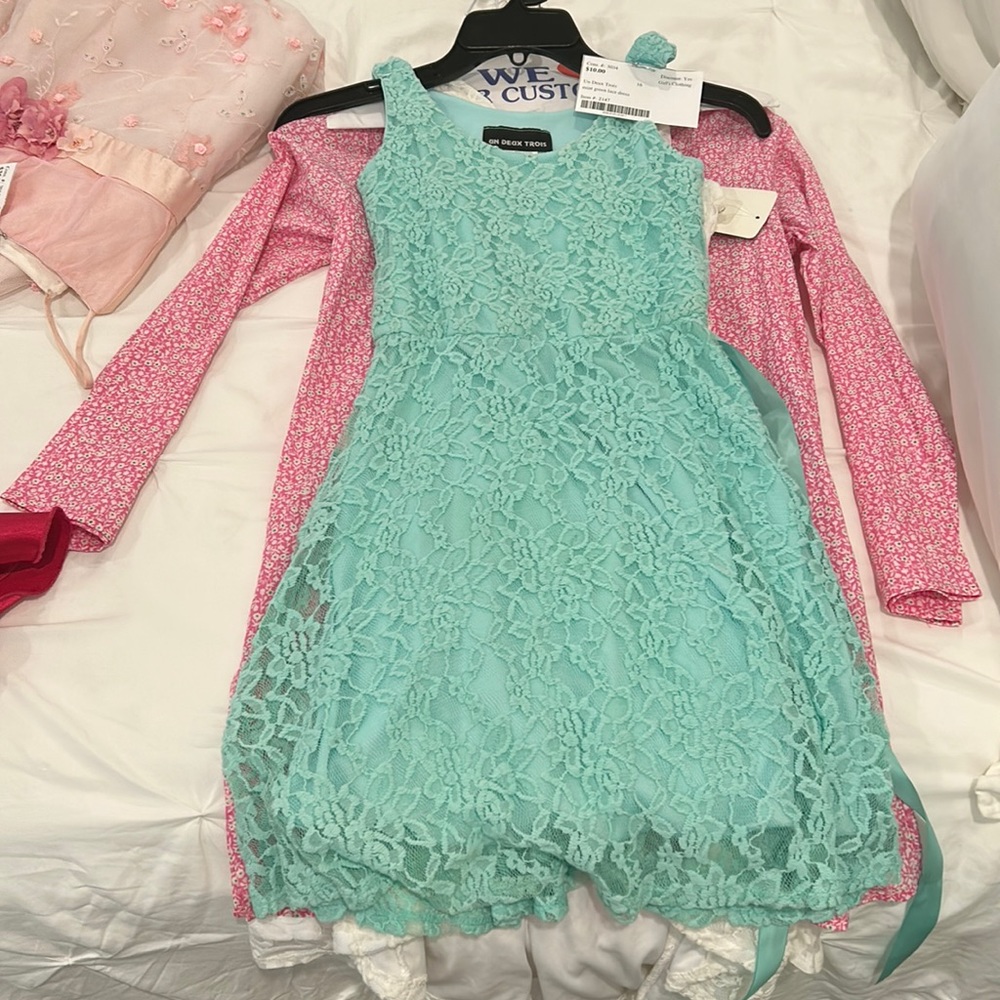 un deux trois size 16 mint green lace dress
